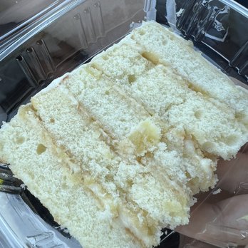 B & D Bar-B-Que - Pineapple cake - Barbeque Near Me - Smoaks, South Carolina B & D Bar-B-Que - Pineapple cake - Barbeque Near Me - Smoaks, South Carolina