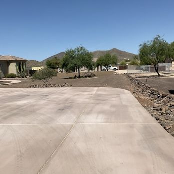 Leon Concrete - Driveway - Masonry/Concrete Near Me Leon Concrete - Driveway - Masonry/Concrete Near Me