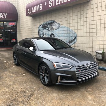 1-Day Auto Tint - Front 2 - Llumar Ceramic - Home Window Tinting Near Me - Huntsville, Alabama 1-Day Auto Tint - Front 2 - Llumar Ceramic - Home Window Tinting Near Me - Huntsville, Alabama
