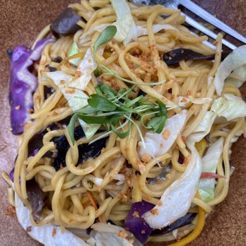 Musang Seattle - Pancit canton - Filipino Near Me - Seattle, Washington Musang Seattle - Pancit canton - Filipino Near Me - Seattle, Washington