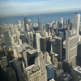Willis Tower - Landmarks & Historical Buildings Near Me - Chicago, Illinois Willis Tower - Landmarks & Historical Buildings Near Me - Chicago, Illinois