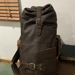 Saddleback Leather - Same