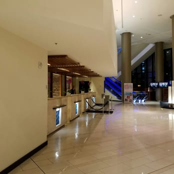 Miami Marriott Biscayne Bay - Lobby w/ check in desks - Hotels Near Me - Miami, Florida Miami Marriott Biscayne Bay - Lobby w/ check in desks - Hotels Near Me - Miami, Florida