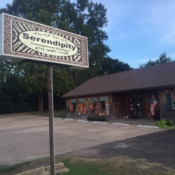 Serendipity Consignment Boutique - Women's Clothing Near Me - Greenwood, Arkansas