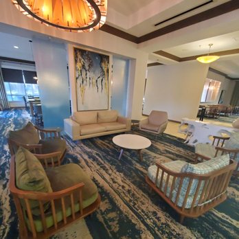 Fairfield by Marriott Inn & Suites Orlando at SeaWorld® - Lobby - Lounge - Hotels Near Me - Orlando, Florida