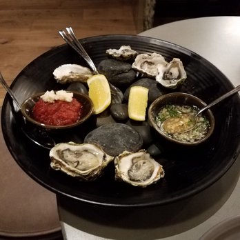 Oak + Violet - Oysters - New American Near Me - Menlo Park, California