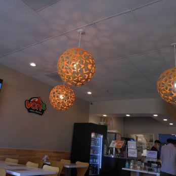 Vons Chicken - nice decor - Chicken Shop Near Me - Sunnyvale, California Vons Chicken - nice decor - Chicken Shop Near Me - Sunnyvale, California
