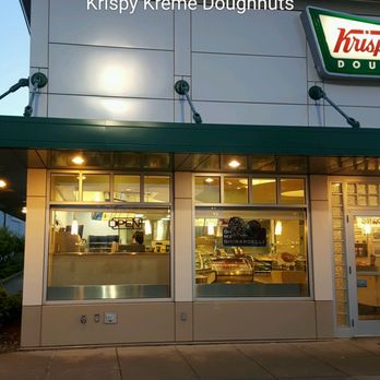 Krispy Kreme - Entrance - Donuts Near Me - Tacoma, Washington