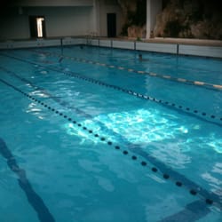 Les Dauphins - 14:30 la piscine est à moi !!!!