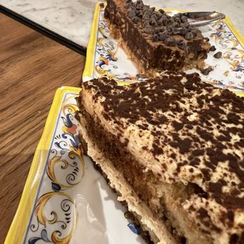 IT Italian Trattoria - Tiramisu Caffe - Pizza Near Me - Miami Beach, Florida IT Italian Trattoria - Tiramisu Caffe - Pizza Near Me - Miami Beach, Florida