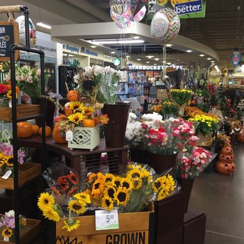 Albertsons - Seasonal floral arrangements - Grocery Near Me - Las Vegas, Nevada