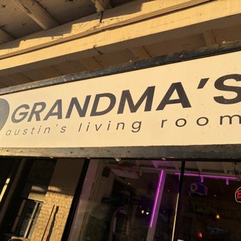 Grandma's - Restaurant Signage - Pizza Near Me - Austin, Nevada Grandma's - Restaurant Signage - Pizza Near Me - Austin, Nevada
