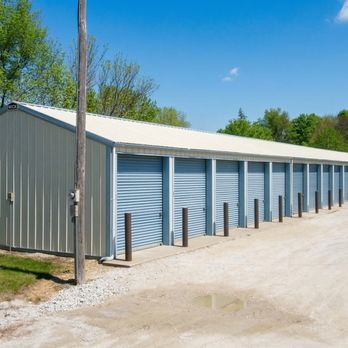 LockBox Storage - Stuart - Self Storage Near Me - Stuart, Iowa
