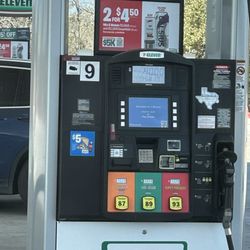 7-Eleven - Love the discount!