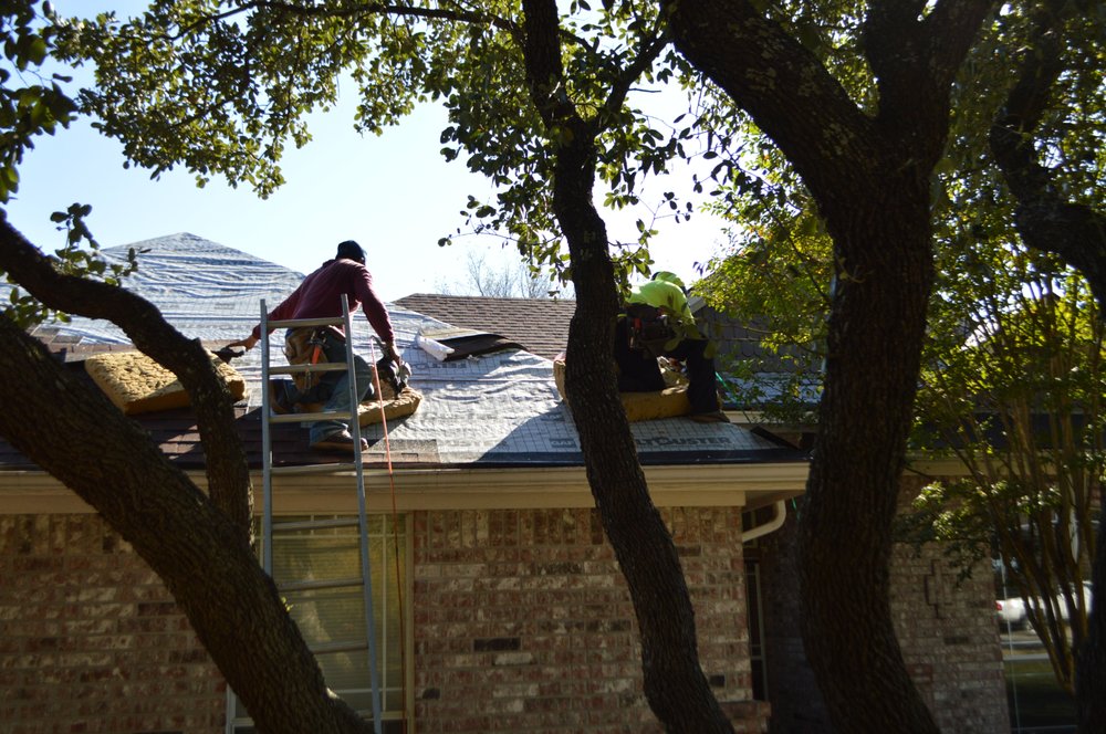 Slide of Reese Roofing