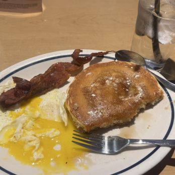 IHOP - Breakfast & Brunch Near Me - Smyrna, Tennessee