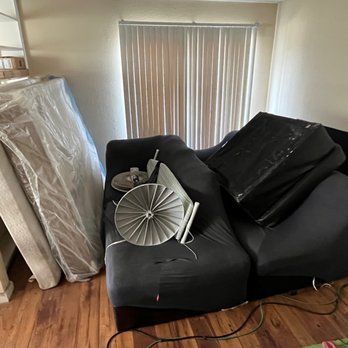 Sunshine Professional Solutions - Before - Junk Removal & Hauling Near Me Sunshine Professional Solutions - Before - Junk Removal & Hauling Near Me