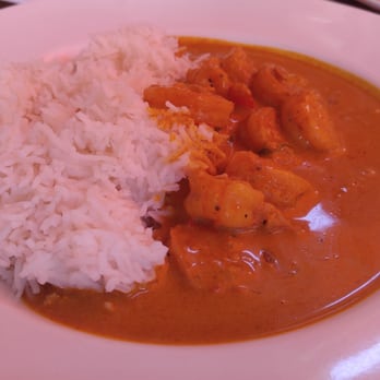 Cafe Des Amis - Shrimp curry - Mediterranean Near Me - Paia, Hawaii Cafe Des Amis - Shrimp curry - Mediterranean Near Me - Paia, Hawaii