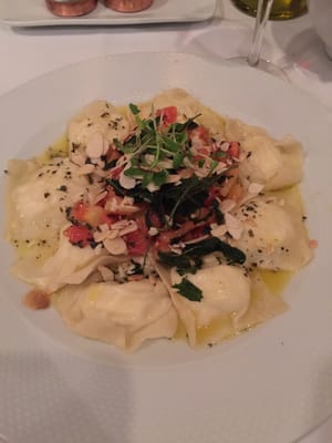 Zucco Ristorante: Cozinha Italiana, Contemporâneo, Risotos, Massas, Vinhos SP by null