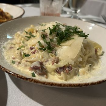 Toscana Bar Italiano - Carbonara - Cocktail Bars Near Me - Beverly, Massachusetts Toscana Bar Italiano - Carbonara - Cocktail Bars Near Me - Beverly, Massachusetts