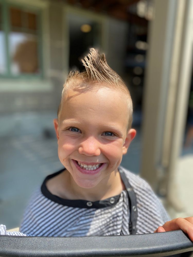 Mobile Barber La Barberia Logo