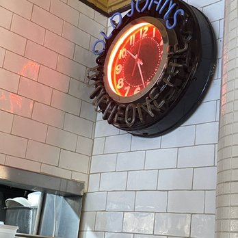 Old John's Diner - Diners Near Me - New York, New York