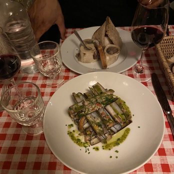 Chez Fernand - Bone marrow and razor claims - French Near Me - Paris, 75 Chez Fernand - Bone marrow and razor claims - French Near Me - Paris, 75