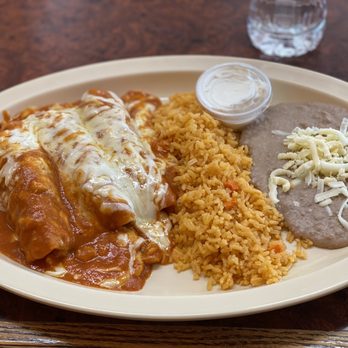Sofia's Place - Chicken enchiladas rojas - Mexican Near Me - Island Lake, Illinois