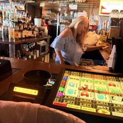Davidson's Distillery - At the bar