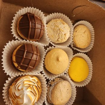 Elite Pastries Cafe - Bakeries Near Me - New York, New York