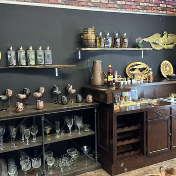 Everglades Distillers - Bar area - Distilleries Near Me - Immokalee, Florida Everglades Distillers - Bar area - Distilleries Near Me - Immokalee, Florida