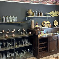 Everglades Distillers - Bar area