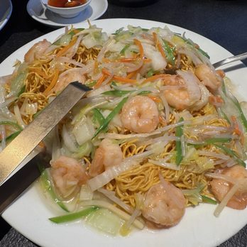 Panda Inn - Upside Down Noodles with Shrimp - Chinese Near Me - Pasadena, California Panda Inn - Upside Down Noodles with Shrimp - Chinese Near Me - Pasadena, California