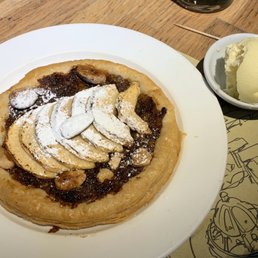Apple tart? Apple tart?