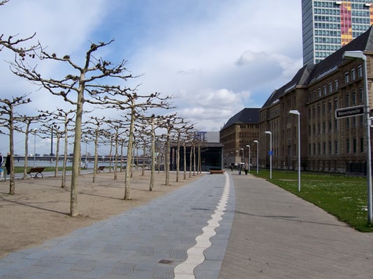 Kunst im Tunnel by null