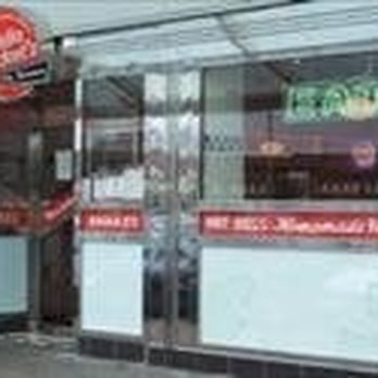 Eddie Rocket's - American Near Me - Dublin, D
