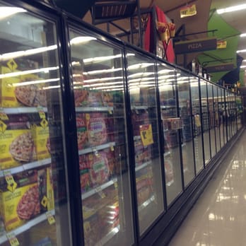 Albertsons - The Frozen Pizza selection is the bee's knees AND the cat's pajamas. - Grocery Near Me - Palm Desert, California