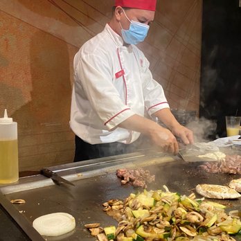 Benihana - Miramar - Tak doing his thing. - Sushi Bars Near Me - Miramar, Florida Benihana - Miramar - Tak doing his thing. - Sushi Bars Near Me - Miramar, Florida