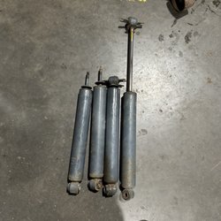 Van Horn Chrysler Dodge Jeep Ram Fiat - Plymouth - The perfect shocks only one works