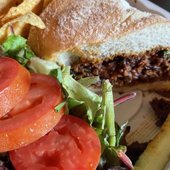 Dharma's Restaurant - Bbq Bluff Sandwich - Vegetarian Near Me - Capitola, California