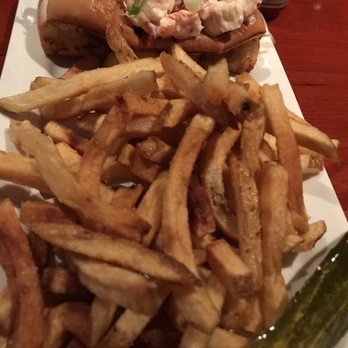 Finback Alehouse - Lobster roll - Gastropubs Near Me - Bar Harbor, Maine Finback Alehouse - Lobster roll - Gastropubs Near Me - Bar Harbor, Maine