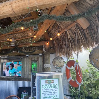 Flanigan's - Kendall - Tiki Hut on the side sitting area flanigans - Seafood Near Me - Miami, Florida Flanigan's - Kendall - Tiki Hut on the side sitting area flanigans - Seafood Near Me - Miami, Florida