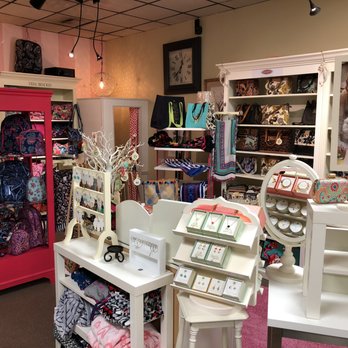 Elizabeth's Attic - Great selection of Spartina and Vera Bradley purses and accessories - Jewelry Near Me - Nitro, West Virginia Elizabeth's Attic - Great selection of Spartina and Vera Bradley purses and accessories - Jewelry Near Me - Nitro, West Virginia