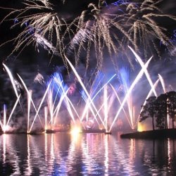 3 Blondes Travel - Theme park magic is at your fingertips.