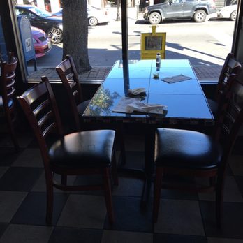 Saboryarte - Napkins on tables when the place is empty as can be - Colombian Near Me - Elizabeth, New Jersey