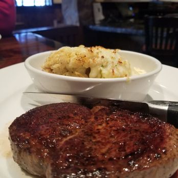 LongHorn Steakhouse - Filet mignon - Steakhouses Near Me - Newburgh, New York