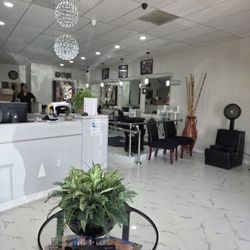 Trendy Hair Studio