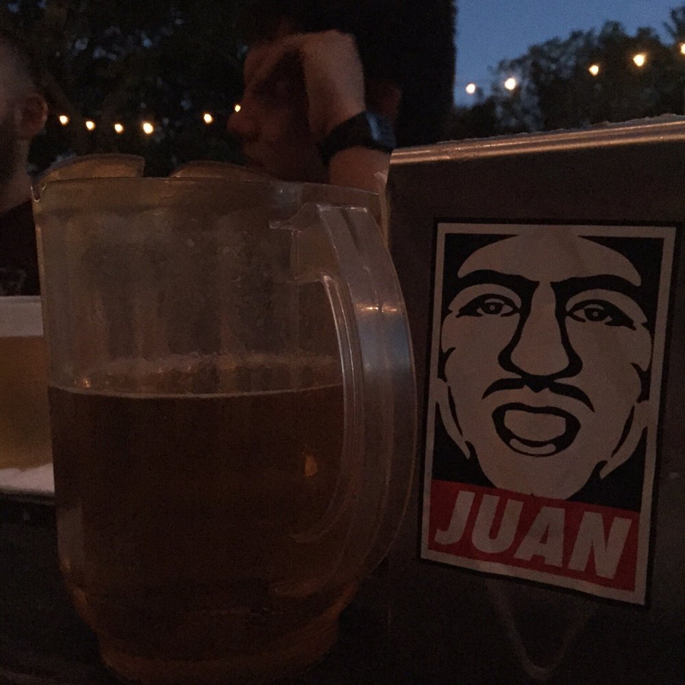 Moon Tower - Dive Bars Near Me - Houston, Texas Moon Tower - Dive Bars Near Me - Houston, Texas
