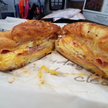 Java Loco - Coffee & Tea Near Me - Alexandria, Virginia