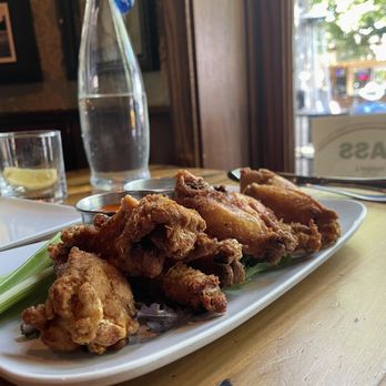 Finnegan's Marin - Best chicken wings in Marin! - Bars Near Me - Novato, California